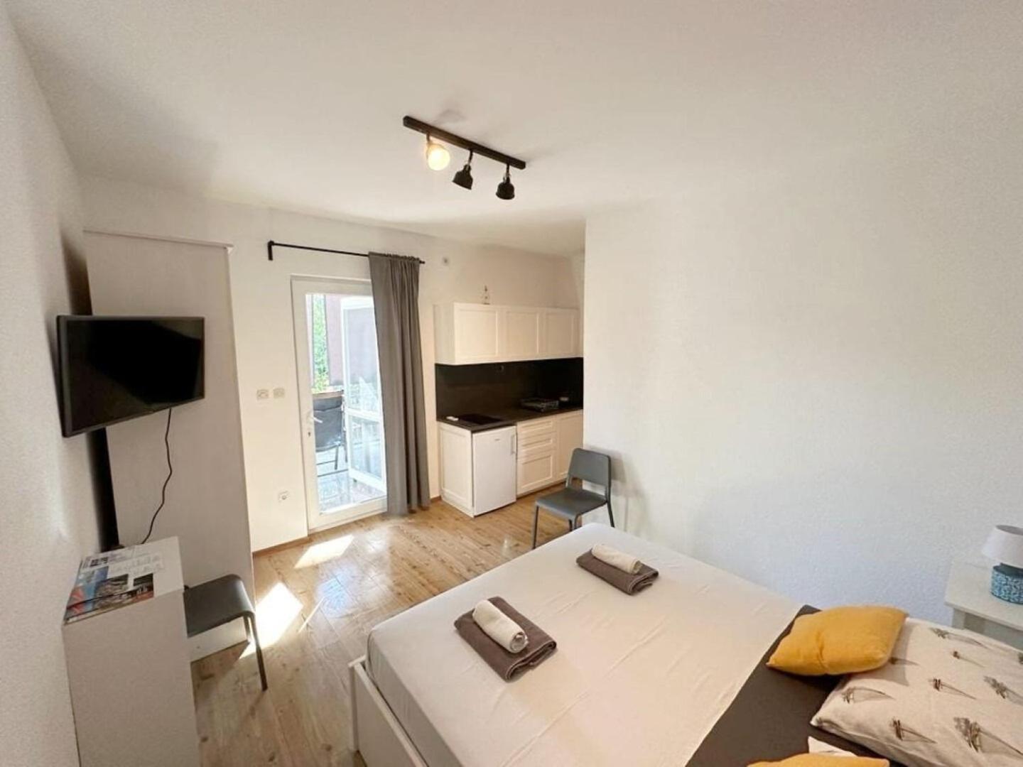Apartment Denko Betina  Exterior photo